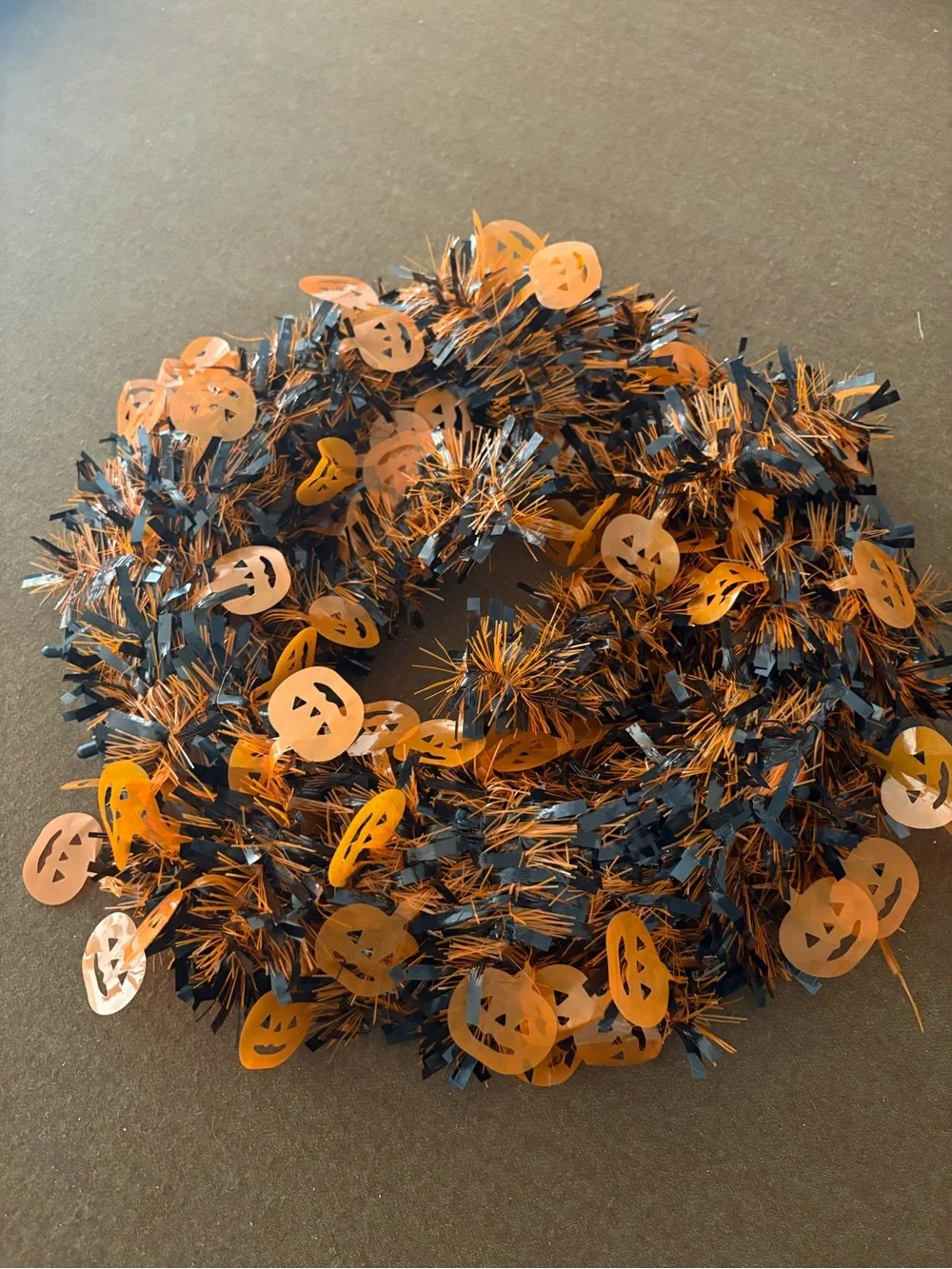 Bundle deals Halloween Jack-O'-Lantern Tinsel Garland - Orange & Black
